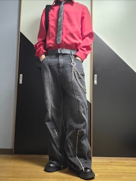 「cussil（クシル）の【cussil/クシル】【12oz】ハイウエストフルレングス センタークリースZIPフレアデニムパンツ（デニムパンツ、グレー系）」を使った、TAKUさん（メンズ・176cm）の春コーディネート
