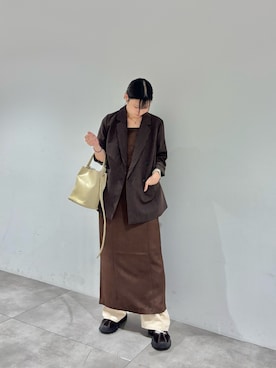 「SENSE OF PLACE by URBAN RESEARCH(センスオブプレイスバイアーバンリサーチ)のスクエアマルチショルダーバッグ(ショルダーバッグ、ベージュ系)」を使った、だーこさん(レディース・165cm)の秋コーディネート