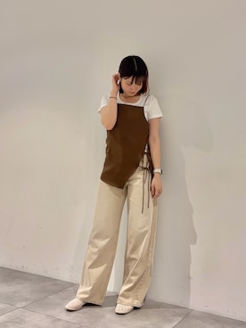 「SENSE OF PLACE by URBAN RESEARCH(センスオブプレイスバイアーバンリサーチ)のラウンドネックリブTシャツ(半袖)(T Shirts、ホワイト系)」を使った、だーこさん(レディース・165cm)の春コーディネート