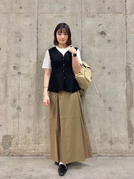 「SENSE OF PLACE by URBAN RESEARCH(センスオブプレイスバイアーバンリサーチ)の『洗濯可/毛玉防止』SKINProof抗ピルペプラムニットカーディガン(Knitwear、ブラック系)」を使った、だーこさん(レディース・165cm)の春コーディネート