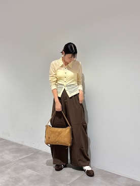 「アイテム（シャツ/ブラウス）」を使った、だーこさん（レディース・165cm）の秋コーディネート
