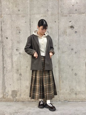 「アイテム（その他アウター）」を使った、だーこさん（レディース・165cm）の秋コーディネート