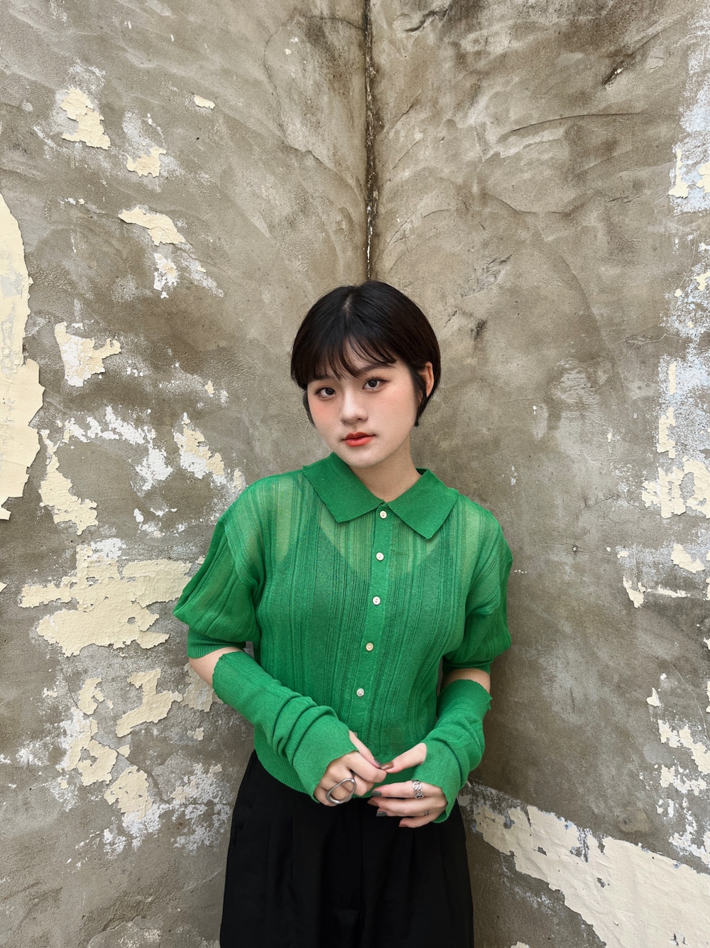 「秋冬コーデ」｜「Solaceのアイテム（その他トップス、グリーン系）」を使った、ssy928さん（レディース・161cm）の冬コーディネートの1枚目の写真
