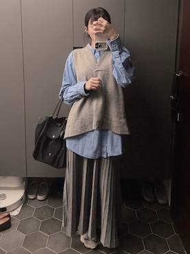 「LONGCHAMP（ロンシャン）のアイテム」を使った、Hannahさん（レディース・168cm）の冬コーディネート