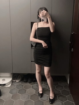 「LOUIS VUITTON（ルイヴィトン）のアイテム（バッグ）」を使った、Hannahさん（レディース・168cm）の夏コーディネート