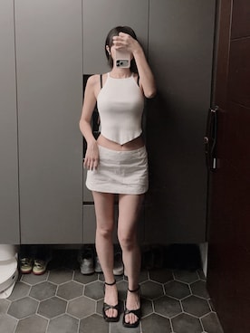 「Apple（-）のアイテム」を使った、Hannahさん（レディース・168cm）の夏コーディネート