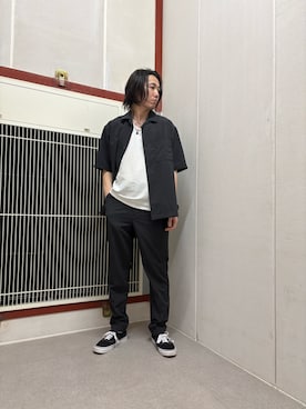 「URBAN RESEARCH DOORS（アーバンリサーチドアーズ）のクイックドライ オープンカラーショートスリーブシャツ（シャツ/ブラウス、グレー系）」を使った、mune15さん（メンズ・169cm）の春コーディネート