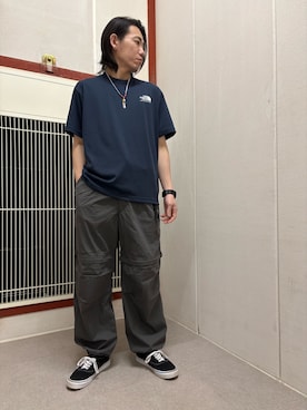 「THE NORTH FACE（ザノースフェイス）のアイテム（Tシャツ/カットソー、ブルー系）」を使った、mune15さん（メンズ・169cm）の春コーディネート