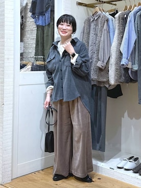 「アイテム（バングル/リストバンド）」を使った、haru.さん（レディース・160cm・30代）の秋コーディネート