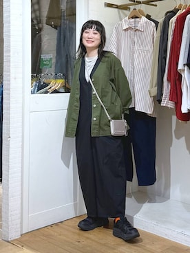 「アイテム（つなぎ/オールインワン）」を使った、haru.さん（レディース・160cm）の秋コーディネート
