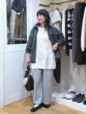 「アイテム（バングル/リストバンド）」を使った、haru.さん（レディース・160cm・30代）の秋コーディネート