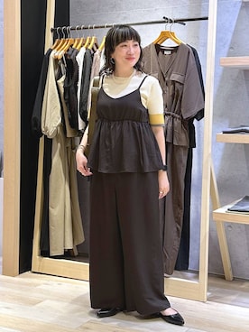 「LEPSIM（レプシィム）の【お気に入り登録数3万突破】【500mlペットボトルも入る】フラップボディバッグ　574895（ショルダーバッグ、ブラウン系）」を使った、haru.さん（レディース・160cm）の春コーディネート