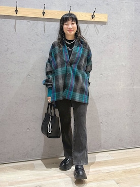「LEPSIM（レプシィム）のスニーカーローファー　1042668（ローファー、ブラック系）」を使った、haru.さん（レディース・160cm）の秋コーディネート