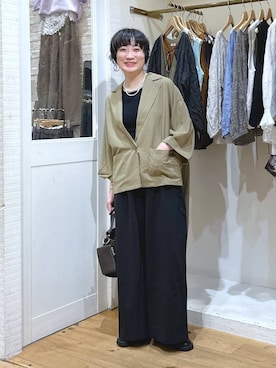 「アイテム（バングル/リストバンド）」を使った、haru.さん（レディース・160cm・30代）の秋コーディネート