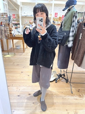 「アイテム（ピアス（両耳用））」を使った、haru.さん（レディース・160cm・30代）の秋コーディネート