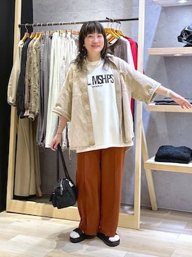 「LOWRYS FARM（ローリーズファーム）のステンレスｈｏｏｐピアス　588509（ピアス（両耳用）、ゴールド系）」を使った、haru.さん（レディース・160cm）の春コーディネート