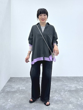 「LEPSIM（レプシィム）のサラキレバックオープンシャツ　1023548（シャツ/ブラウス、グレー系）」を使った、haru.さん（レディース・160cm）の夏コーディネート