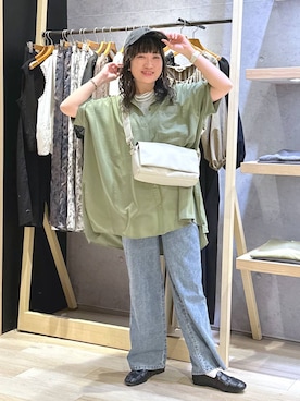 「LEPSIM（レプシィム）のサラキレポンチョチュニックSS　290265（シャツ/ブラウス、グリーン系）」を使った、haru.さん（レディース・160cm）の春コーディネート