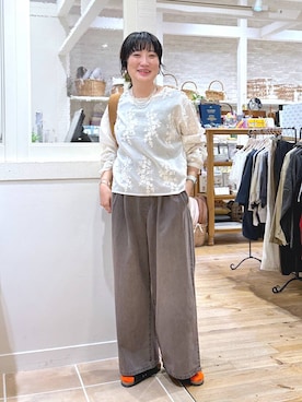 「アイテム（バングル/リストバンド）」を使った、haru.さん（レディース・160cm）の秋コーディネート
