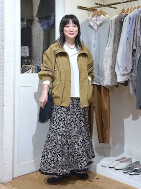 「アイテム（バングル/リストバンド）」を使った、haru.さん（レディース・160cm）の秋コーディネート