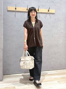 「LOWRYS FARM（ローリーズファーム）のステンレスｈｏｏｐピアス　588509（ピアス（両耳用）、ゴールド系）」を使った、haru.さん（レディース・160cm）の夏コーディネート