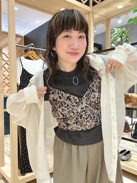 「LOWRYS FARM（ローリーズファーム）のステンレスｈｏｏｐピアス　588509（ピアス（両耳用）、ゴールド系）」を使った、haru.さん（レディース・160cm）の春コーディネート