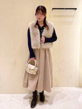 「アイテム（ベスト）」を使った、rinaさん（レディース・155cm・20代）の冬コーディネート