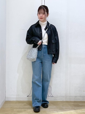 「アイテム（ブルゾン）」を使った、rinaさん（レディース・155cm・20代）の秋コーディネート