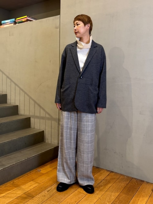 ウールミルドスムース チェスタージャケット（テーラードジャケット