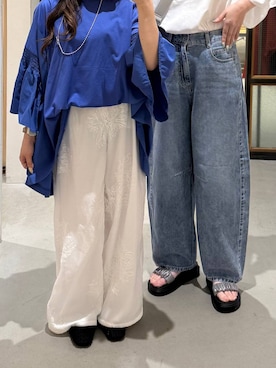 「LEPSIM（レプシィム）の異素材フリルBIGT　242843（Tシャツ/カットソー、ブルー系）」を使った、sereaさん（レディース）の夏コーディネート