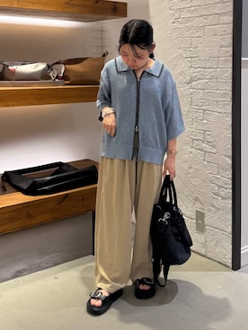 「LEPSIM（レプシィム）のマルチメリットワイドパンツ　630143（その他パンツ、ベージュ系）」を使った、sereaさん（レディース）の春コーディネート