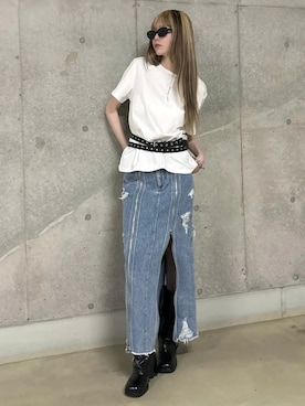 「JOSE MOON（ジョゼムーン）のJOSEMOON LOGO OVER T-SHIRT/ジョゼムーンロゴオーバーTシャツ（Tシャツ/カットソー、ホワイト系）」を使った、JOSE MOONさん（レディース・159cm）の春コーディネート