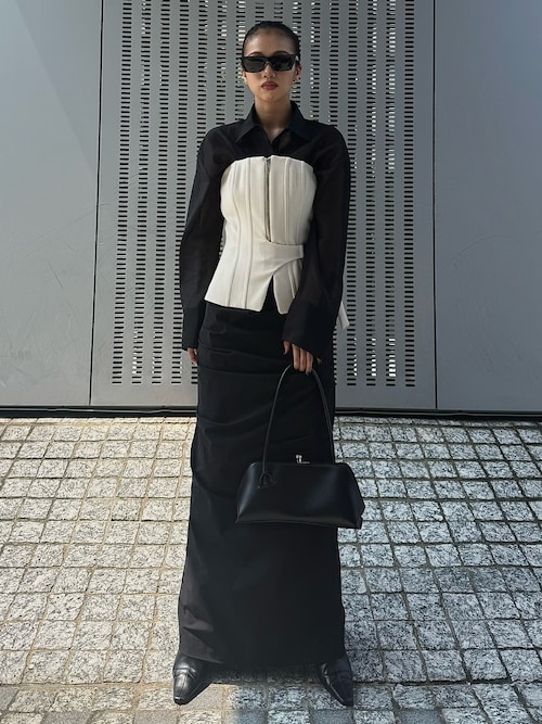 IRREGULAR TUCK TIGHT SKIRT/イレギュラータックタイトスカート