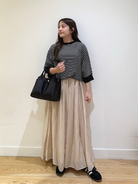 「アイテム（トートバッグ）」を使った、あきらさん（レディース・149cm）の秋コーディネート