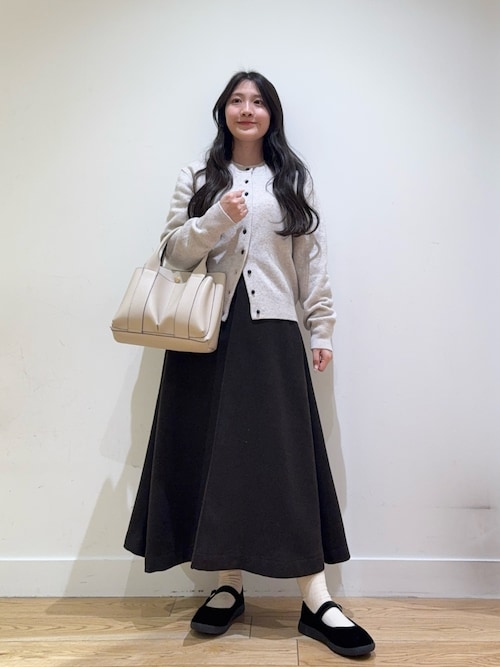 セール】『仁村紗和さん着用』『UR TECH』完声/暖フレアスカート