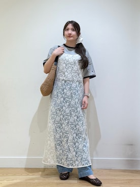 「RODE SKO（ロデスコ）のプチワンハンドルペーパートート（トートバッグ、イエロー系）」を使った、あきらさん（レディース・149cm）の春コーディネート