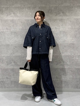 「URBAN RESEARCH DOORS（アーバンリサーチドアーズ）のバック刺繍ロングスリーブTシャツ（Tシャツ/カットソー、ホワイト系）」を使った、あきらさん（レディース・149cm）の春コーディネート