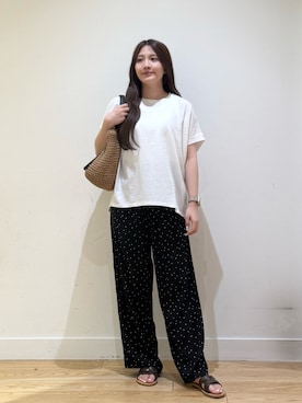 「URBAN RESEARCH DOORS（アーバンリサーチドアーズ）のリネンタッチBACKボタンプルオーバー（Tシャツ/カットソー、ホワイト系）」を使った、あきらさん（レディース・149cm）の夏コーディネート