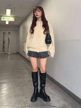 「アイテム（シューズ）」を使った、永田紗也佳さん（レディース・156cm）の秋コーディネート