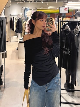 「SLY（スライ）のアイテム（バッグ）」を使った、永田紗也佳さん（レディース・156cm）の春コーディネート