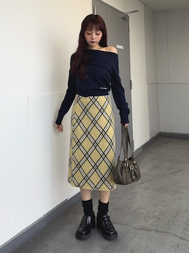 「SLY（スライ）のアイテム（バッグ）」を使った、永田紗也佳さん（レディース・156cm）の冬コーディネート