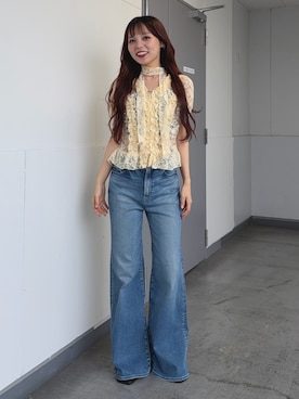 「SLY（スライ）のFRILL LACE ZIP UP TOPS フリルレースジップアップトップス 夏服（シャツ/ブラウス、ホワイト系）」を使った、永田紗也佳さん（レディース・156cm）の夏コーディネート