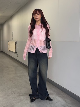 「アイテム（カーディガン/ボレロ、ピンク系）」を使った、永田紗也佳さん（レディース・156cm）の秋コーディネート