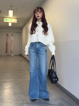 「アイテム（ショルダーバッグ）」を使った、永田紗也佳さん（レディース・156cm）の秋コーディネート