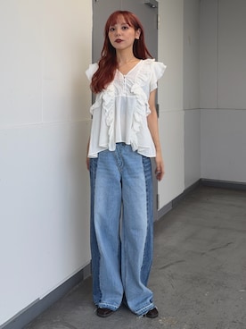 「SLY（スライ）のTONAL MIX DENIM PT トーナルミックスデニムショートパンツ 秋服 冬服（デニムパンツ、ブルー系）」を使った、永田紗也佳さん（レディース・156cm）の夏コーディネート