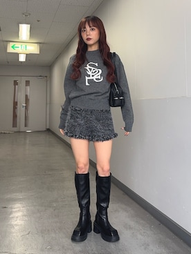 「アイテム（スラックス）」を使った、永田紗也佳さん（レディース・156cm）の秋コーディネート