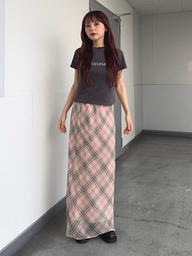 「SLY（スライ）のアイテム（スカート）」を使った、永田紗也佳さん（レディース・156cm）の春コーディネート