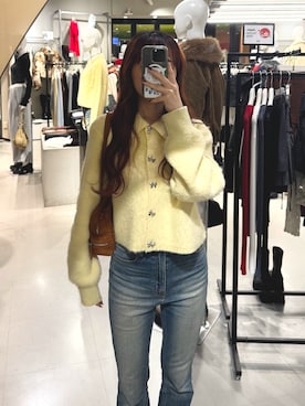 「SLY（スライ）のアイテム（トップス）」を使った、永田紗也佳さん（レディース・156cm）の秋コーディネート