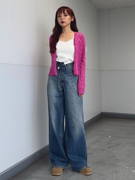 「アイテム（タンクトップ）」を使った、永田紗也佳さん（レディース・156cm）の秋コーディネート