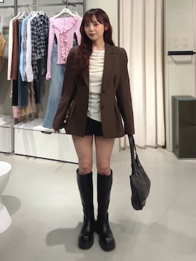 「SLY（スライ）のアイテム（バッグ）」を使った、永田紗也佳さん（レディース・156cm）の春コーディネート